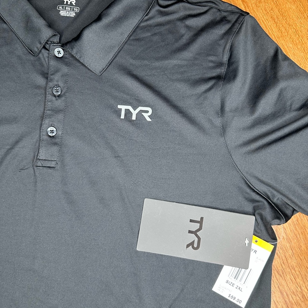 TYR Men's Black Polo Shirt - Picture 3 of 3